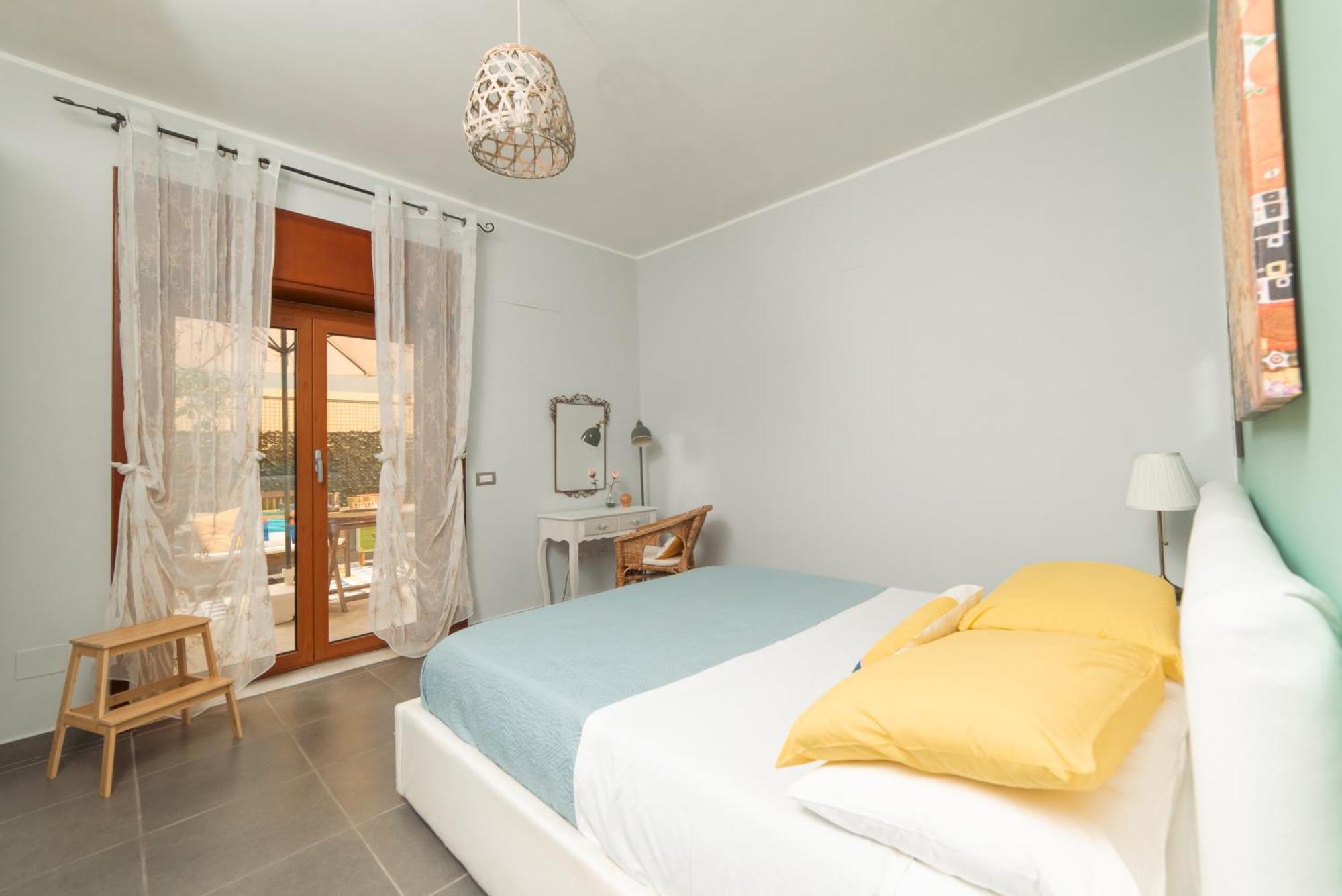 Portarotese Apartment With Terrace Salerno Kültér fotó